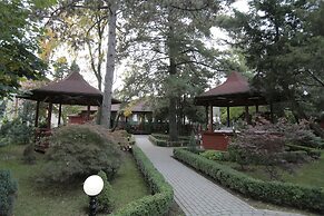 Hotel Baneasa Parc
