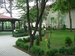 Hotel Baneasa Parc