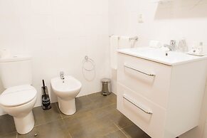 Five Design Rooftop by Storytellers