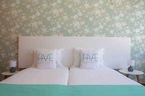 Five Design Rooftop by Storytellers