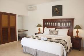 Bali Paradise Heritage by Prabhu