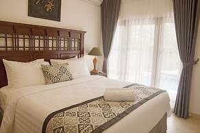 Bali Paradise Heritage by Prabhu