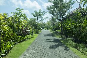 Bali Paradise Heritage by Prabhu