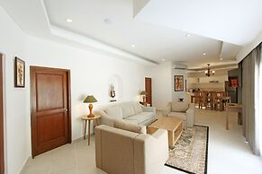 Bali Paradise Heritage by Prabhu