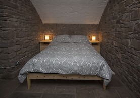 The Priory Cellars Abbots Leigh