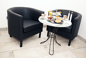 Mirabilia Guest House