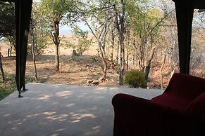Warthogs Safari Camp