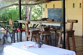 Warthogs Safari Camp