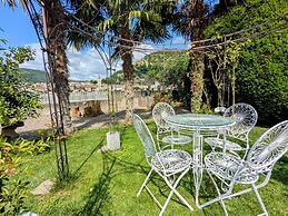 Villa Rhôna