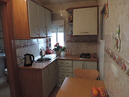 Hostal El Cascabel - Hostel