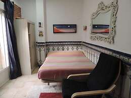 Hostal El Cascabel - Hostel