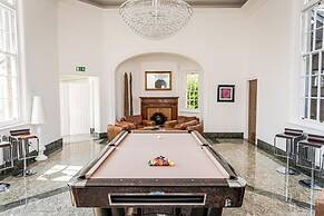 Leverhulme Hotel