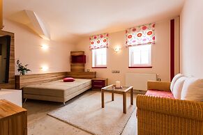 Wellnesshotel ...liebes Rot-Flüh