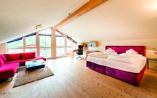 Wellnesshotel ...liebes Rot-Flüh