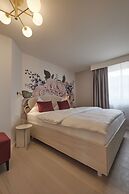 Wellnesshotel ...liebes Rot-Flüh