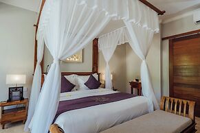 Desa Swan Villas & SPA