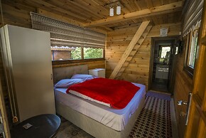 Ayder Selale Dag Evi