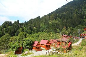 Ayder Selale Dag Evi