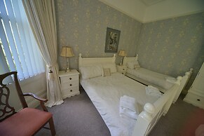 Glenmore Manor Guesthouse