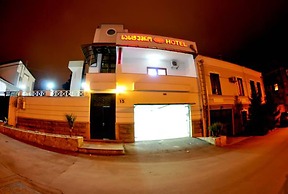 Hotel Relax