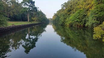 Fairview Dill homestay