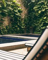 Pauli Boutique Hotel