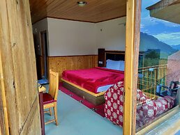 Hotel Mountain Face by Snow City Hotels