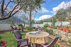 Hotel Mountain Face by Snow City Hotels