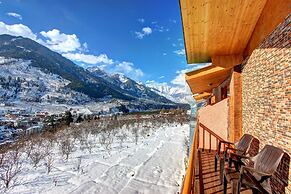 Hotel Mountain Face by Snow City Hotels