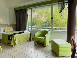 Hotel Puente Nacional & Spa
