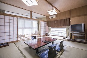 Atami Kinomiyanoyu Shogetsu