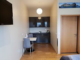 Díma Studio Apartments