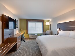 Holiday Inn Express & Suites Salem North - Keizer by IHG