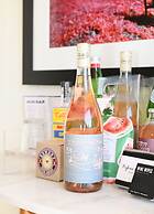 Skyview Hotel - 21 & Over Pool