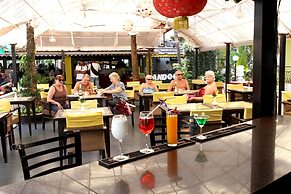 Alor Grande Holiday Resort