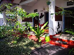 Star Rest Beach Hotel Arugambay