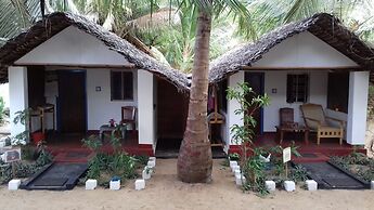 Star Rest Beach Hotel Arugambay