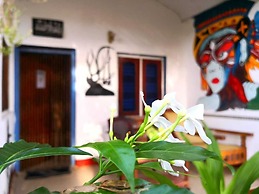 Star Rest Beach Hotel Arugambay