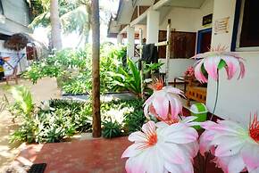 Star Rest Beach Hotel Arugambay