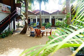 Star Rest Beach Hotel Arugambay