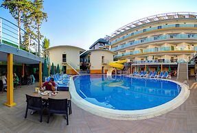 Arsi Enfi City Beach Hotel