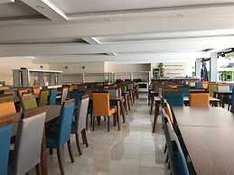 Arsi Enfi City Beach Hotel