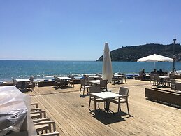 Arsi Enfi City Beach Hotel