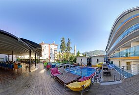 Arsi Enfi City Beach Hotel