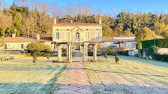 Villa Bacchus