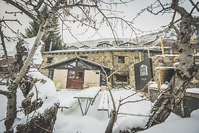Mountain Hostel Tarter