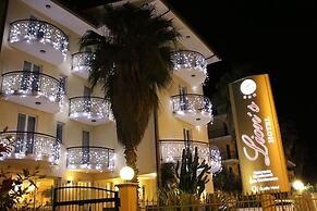Lion's Hotel