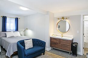 Coastal Suites Resort