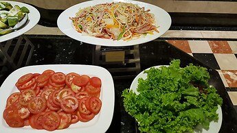 Thai Hoa Riverside Hotel