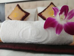 Thai Hoa Riverside Hotel